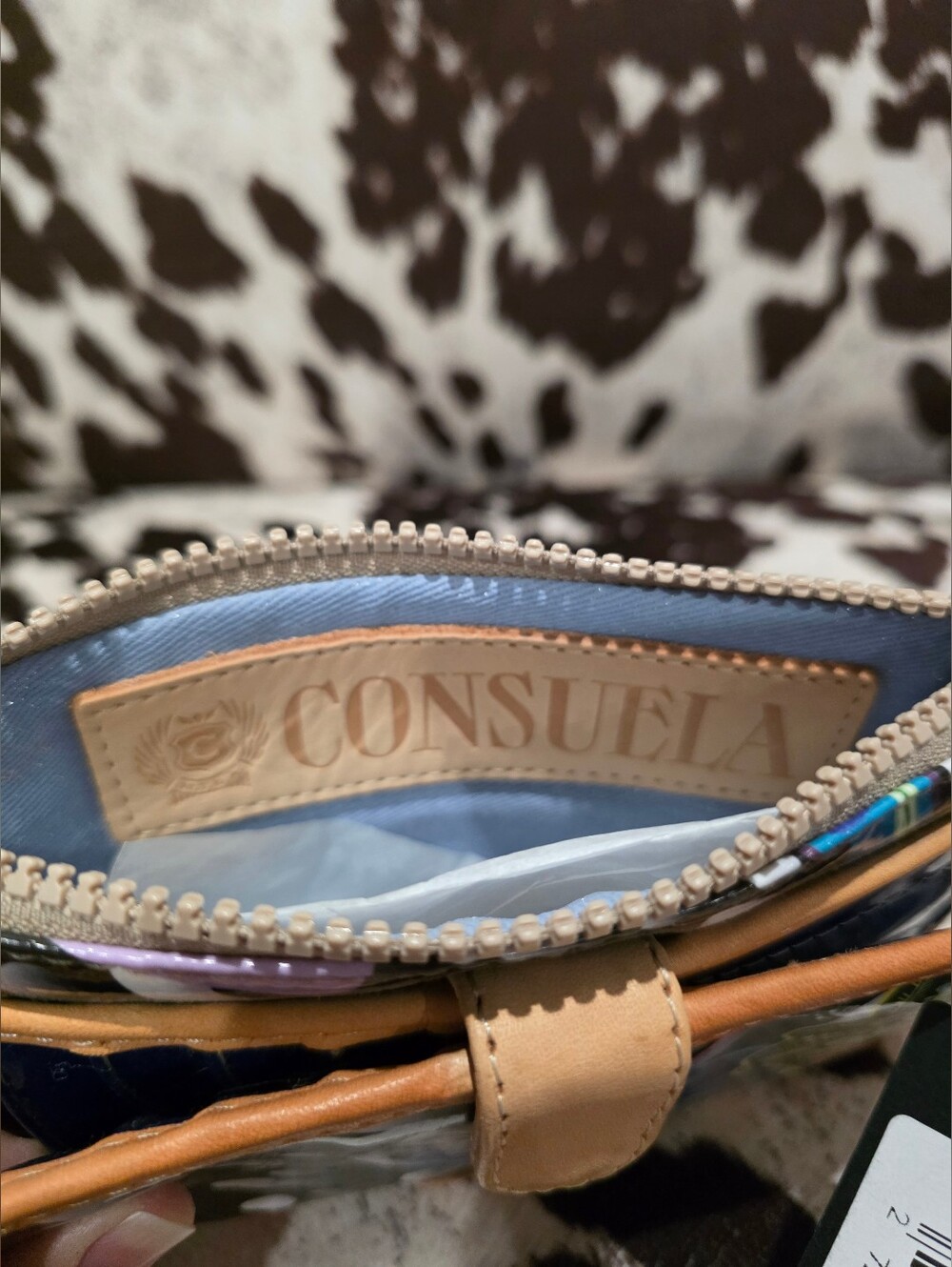 Consuela Wallet - Picture 4 of 4
